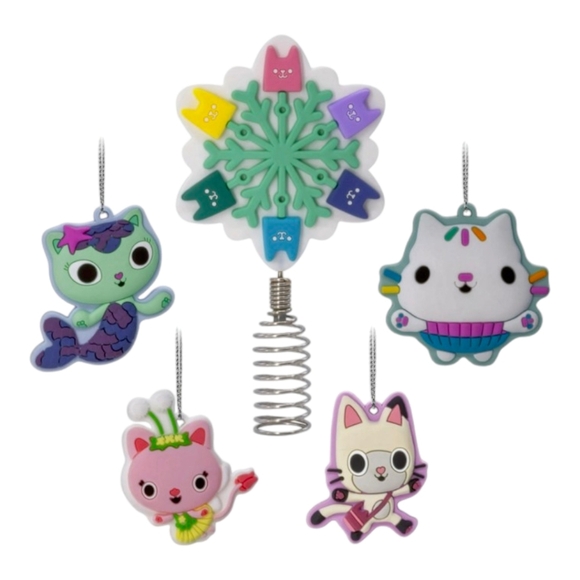 NEW Hallmark Gabby's Dollhouse miniature Christmas tree ornaments & tree topper - Picture 2 of 4